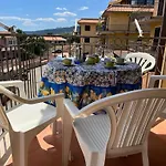 Apartman La Casa Sul Porticciolo - Stazzo Acireale