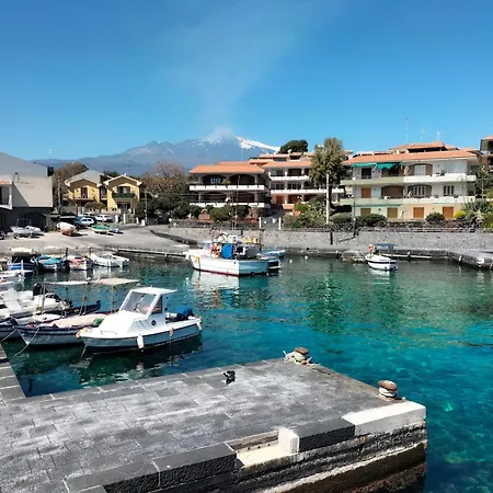 Apartman La Casa Sul Porticciolo - Stazzo Acireale